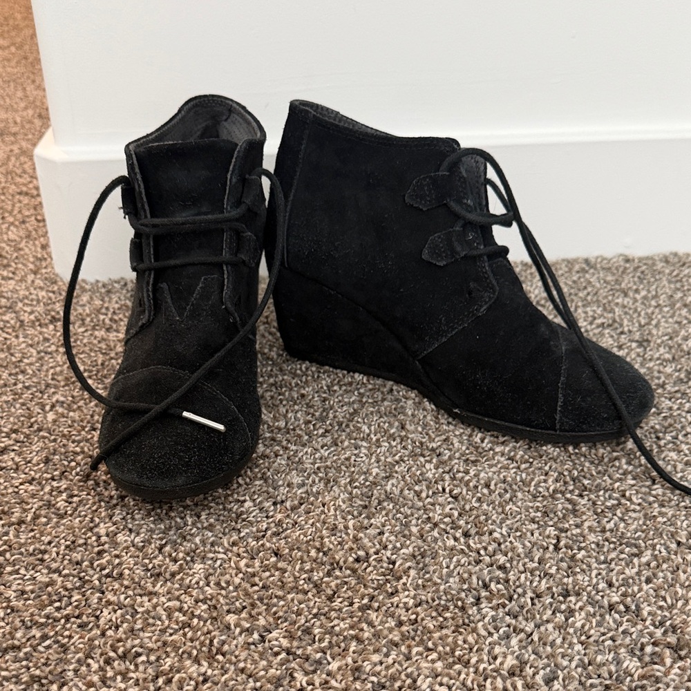 Toms Black Ankle Boots